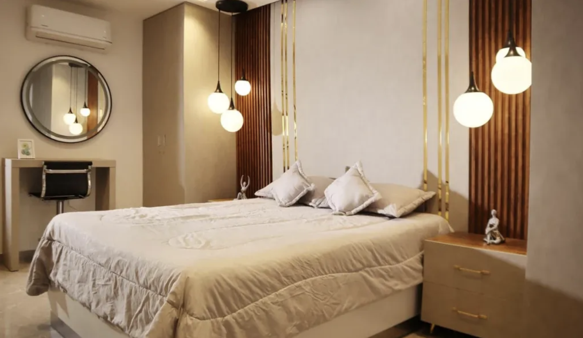 Studio Interior 5